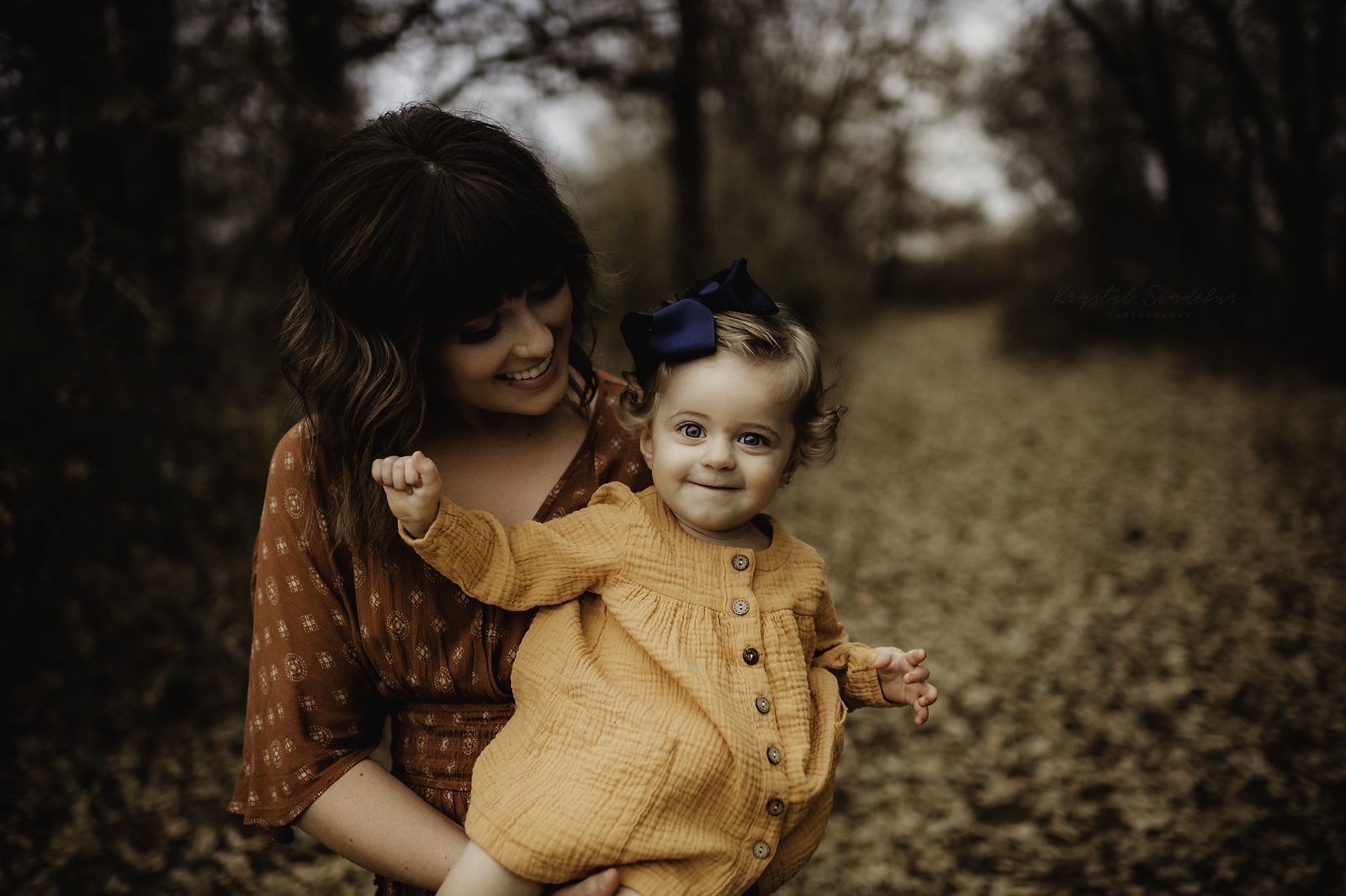 fall inspired family pictures