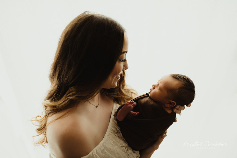 lifestyle newborn photography fort worth